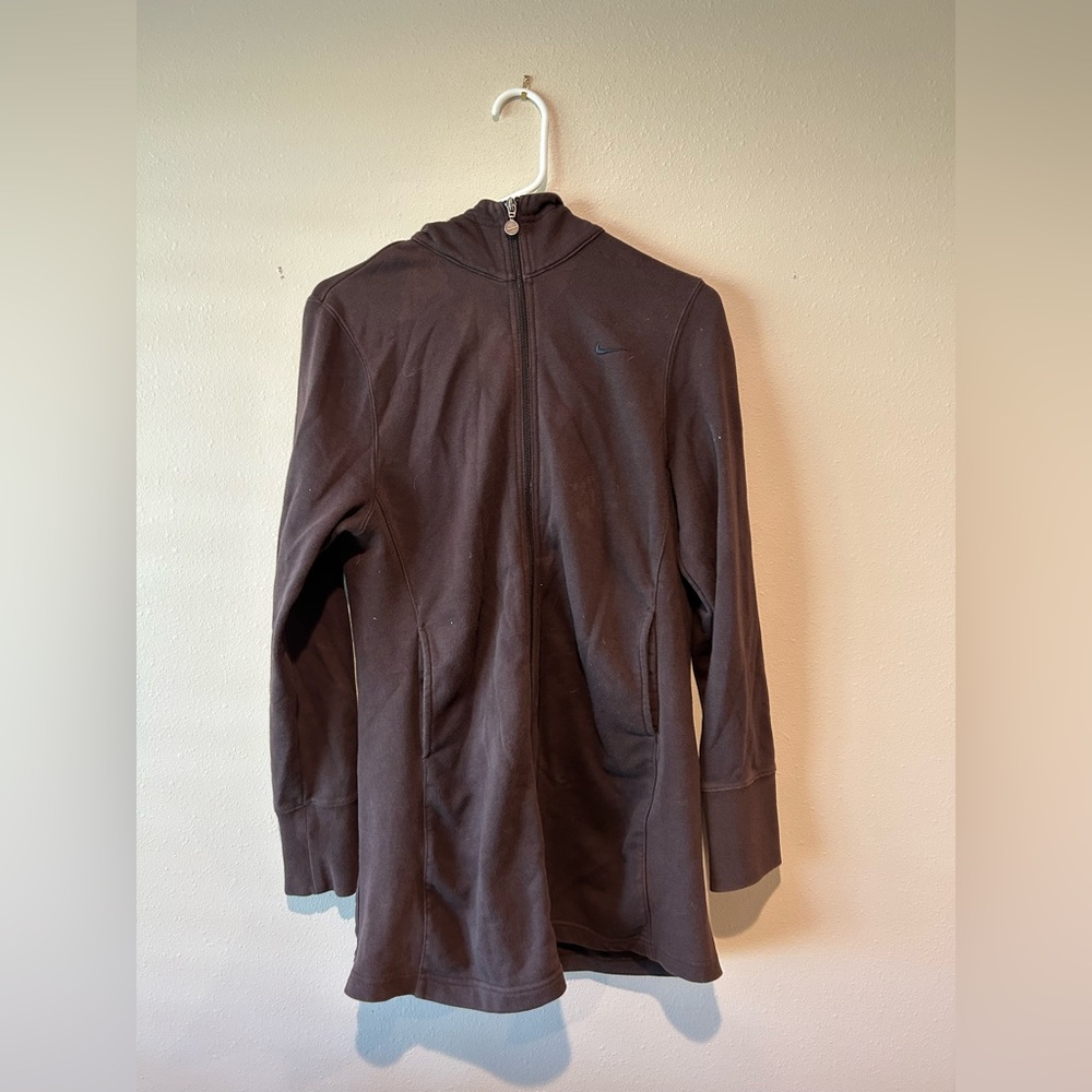Large women’s Nike zip up